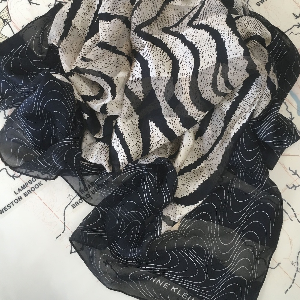 3/$50! Anne Klein Zebra Print Square 100% Silk Sca